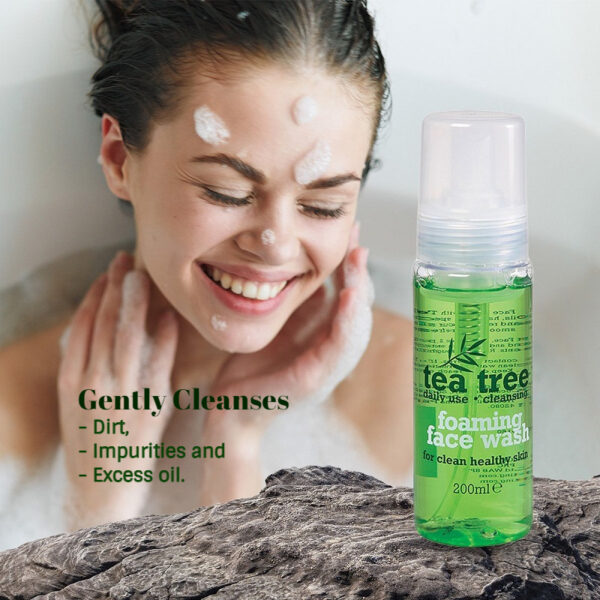 Пенка для умывания Tea Tree Foaming Face Wash