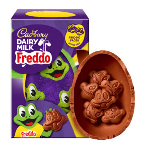 Шоколадное яйцо с фигурками Dairy Milk Freddo 96g